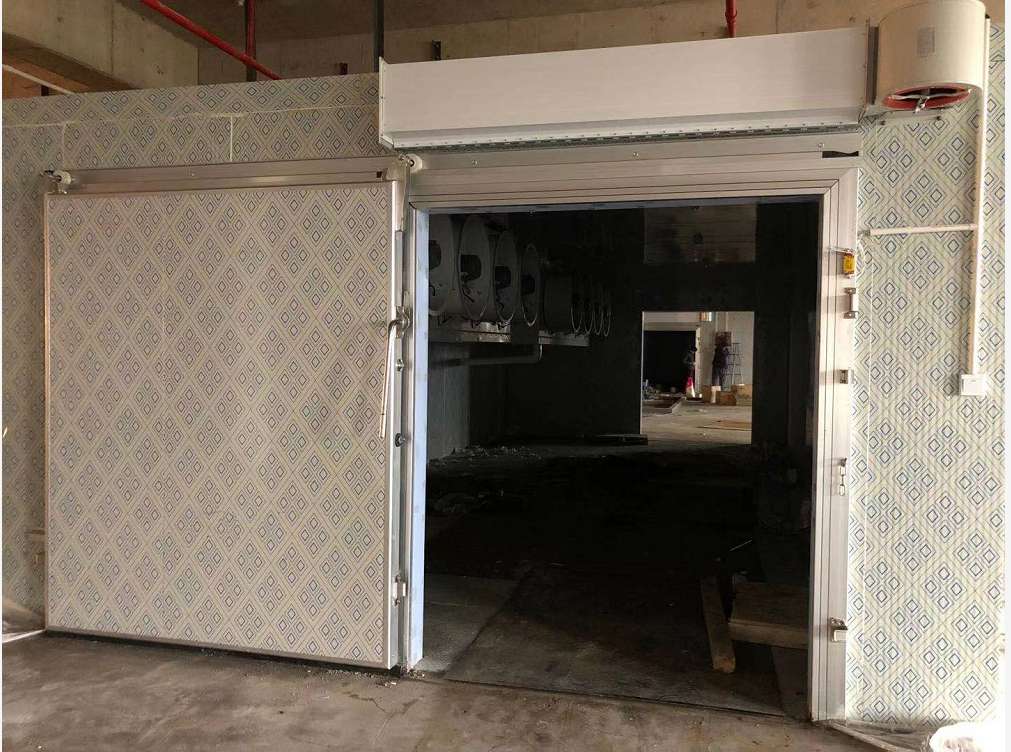 150mm厚聚氨酯冷庫